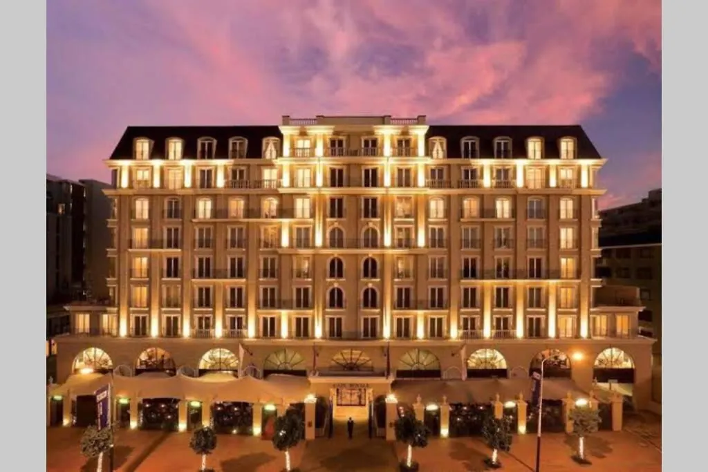 Cape Royale 1 Bedroom Luxury Apartments With Mountain View Le Cap