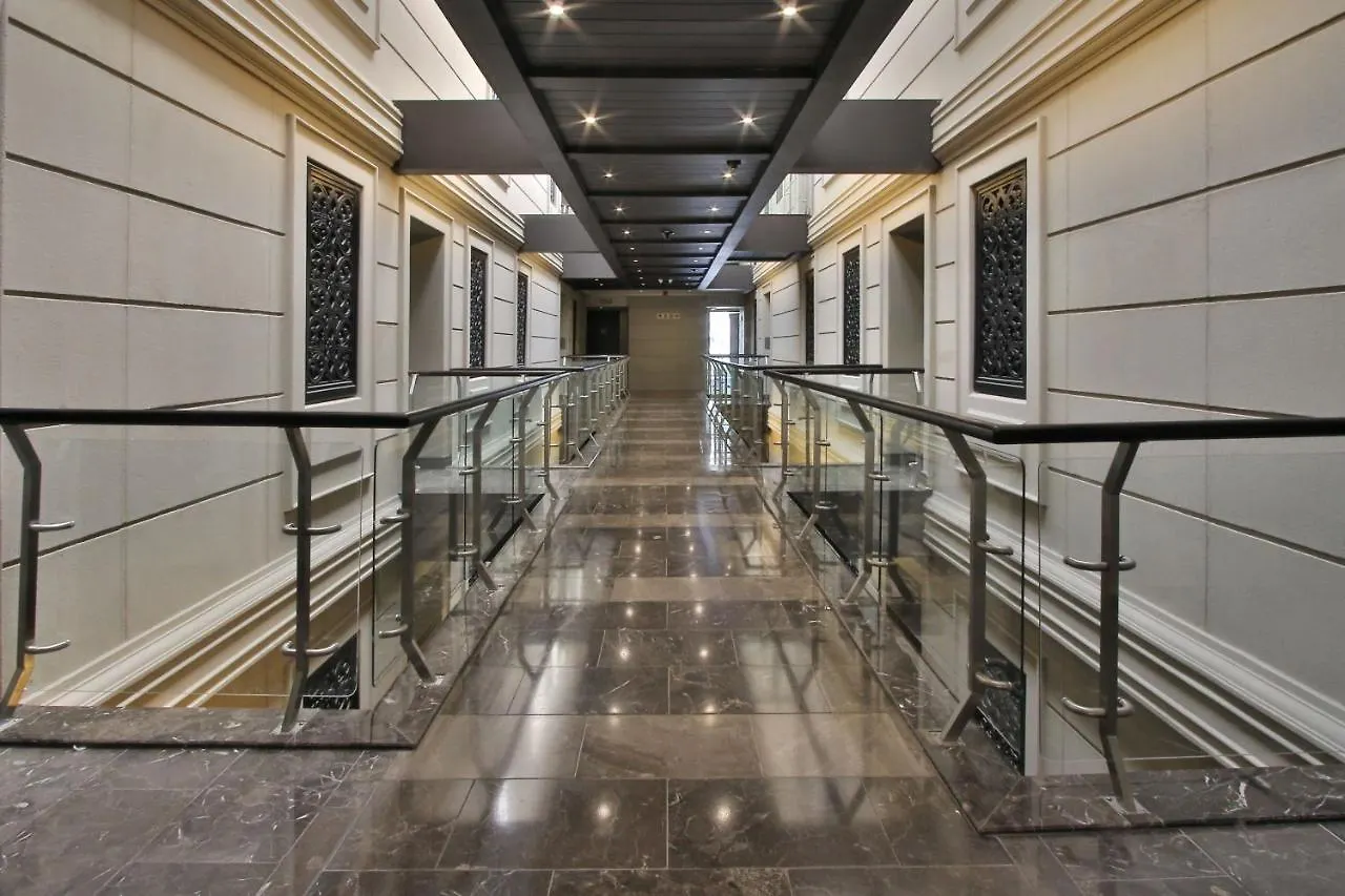 Cape Royale 1 Bedroom Luxury Apartments With Mountain View Le Cap