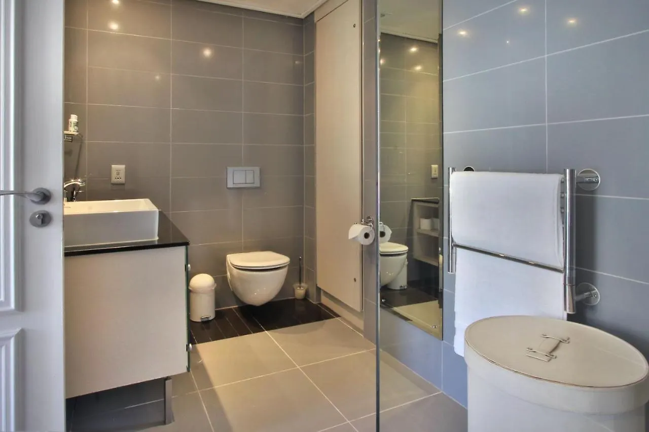 Cape Royale 1 Bedroom Luxury Apartments With Mountain View Le Cap Afrique du Sud